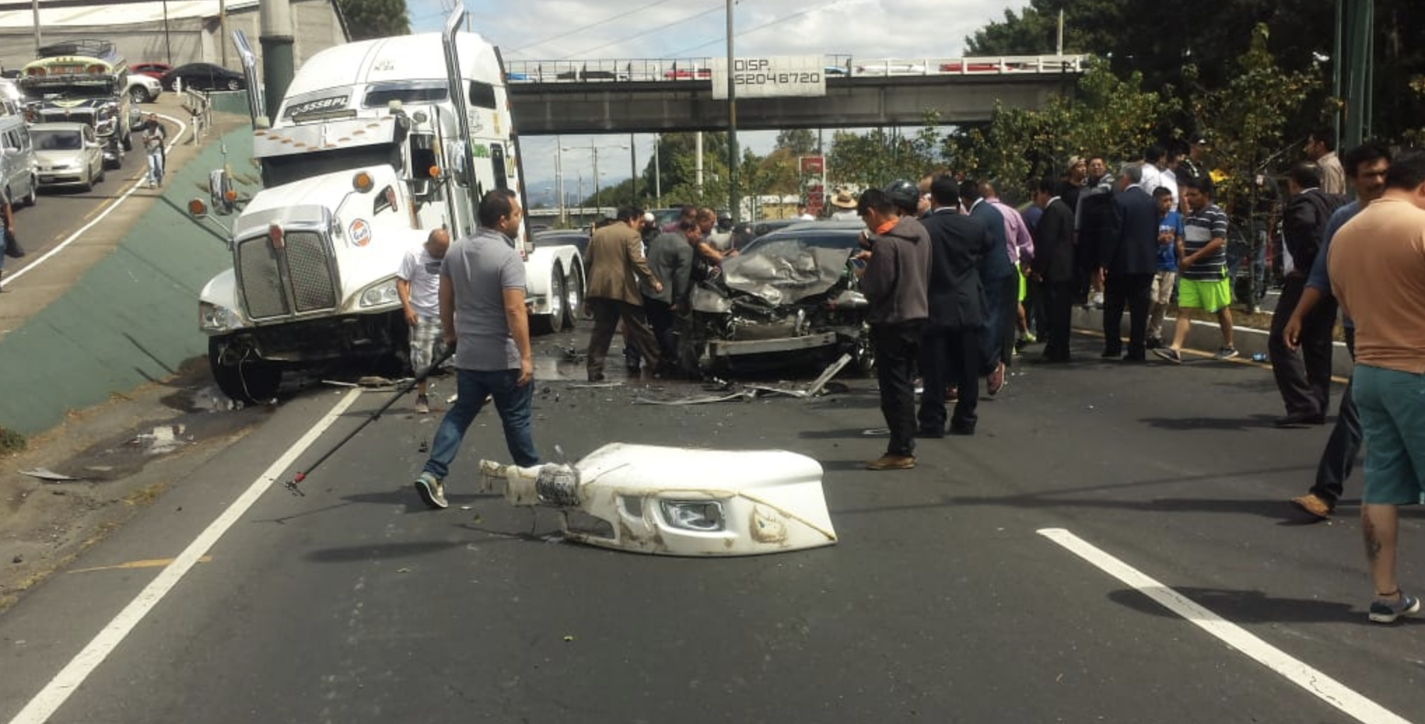 Video Choque En Ruta Interamericana Deja 4 Heridos Y Genera Congestionamiento Vehicular 0670